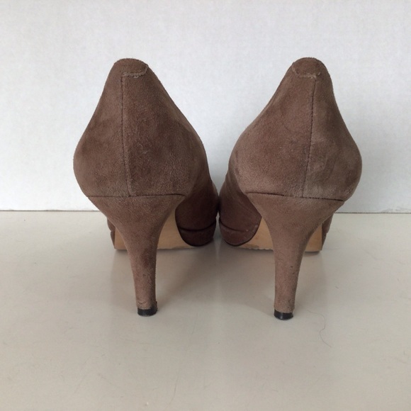 Vince Camuto Desti Brown Suede Heels, 8B - Picture 3 of 8